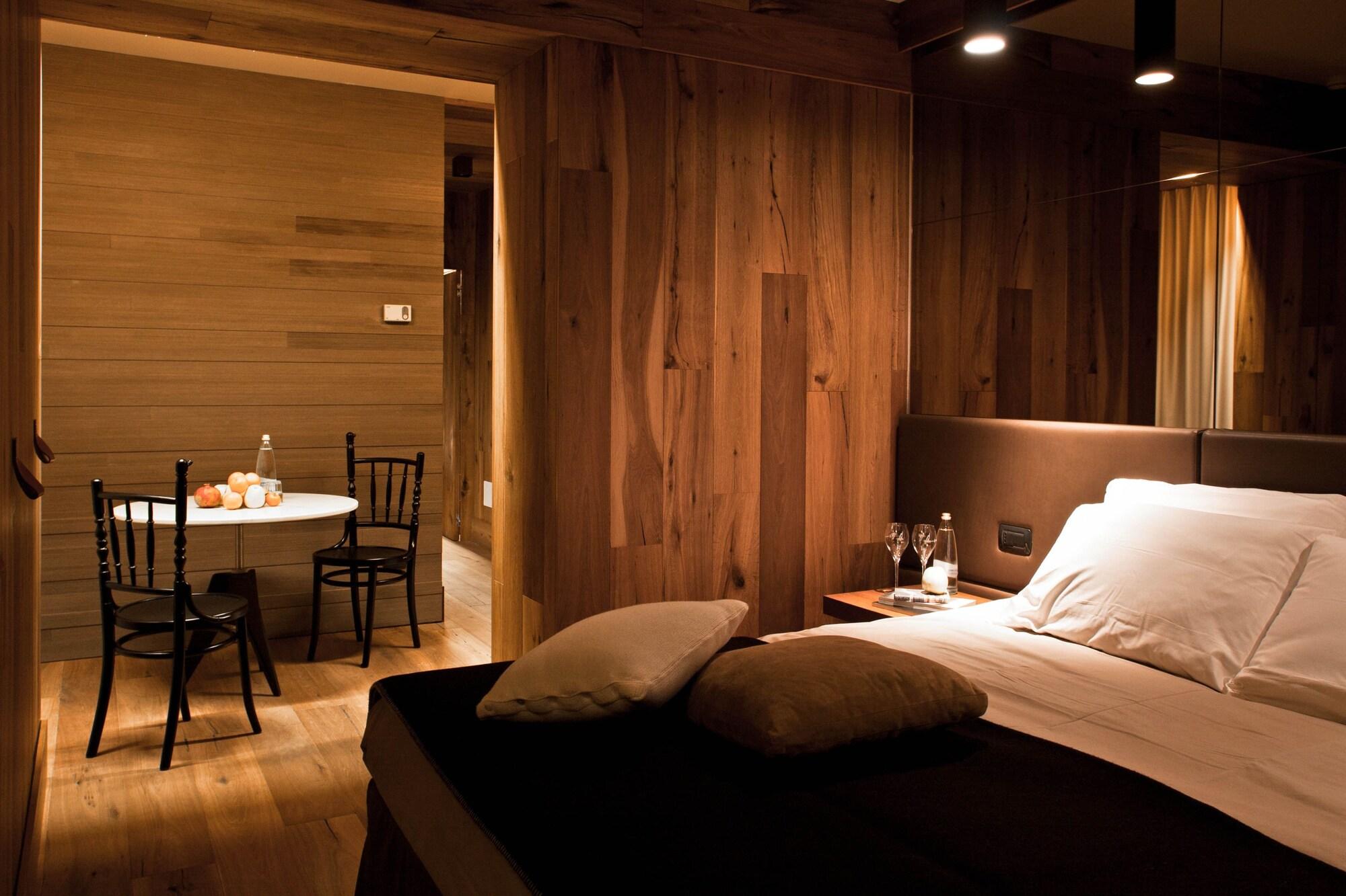 Alexander Charme Hotel Livigno Exteriör bild